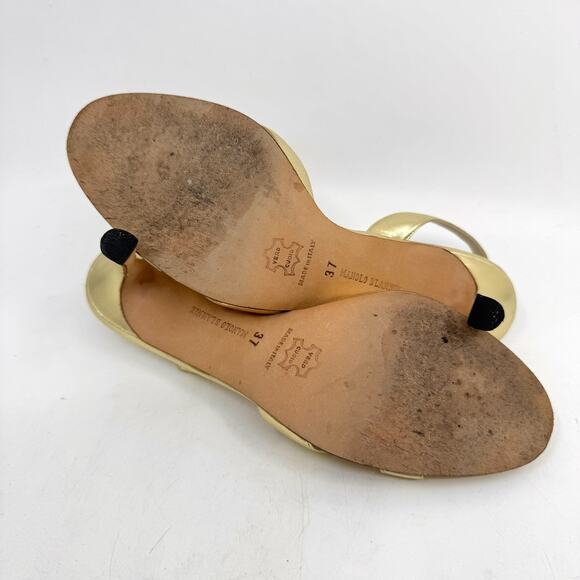 MANOLO BLAHNIK 'Callasli' Gold Metallic Leather Slingback Heels - Picture 6 of 10